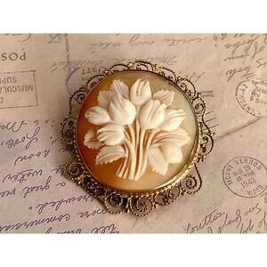 Authentic Sterling Silver Vintage Hand-Carved Shell filigree Cameo Brooch Signed